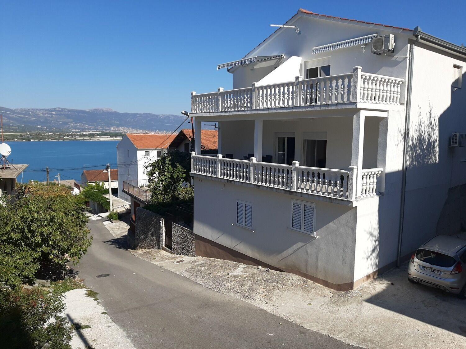 Apartments Ivica - 150M From Sea Trogir Ngoại thất bức ảnh