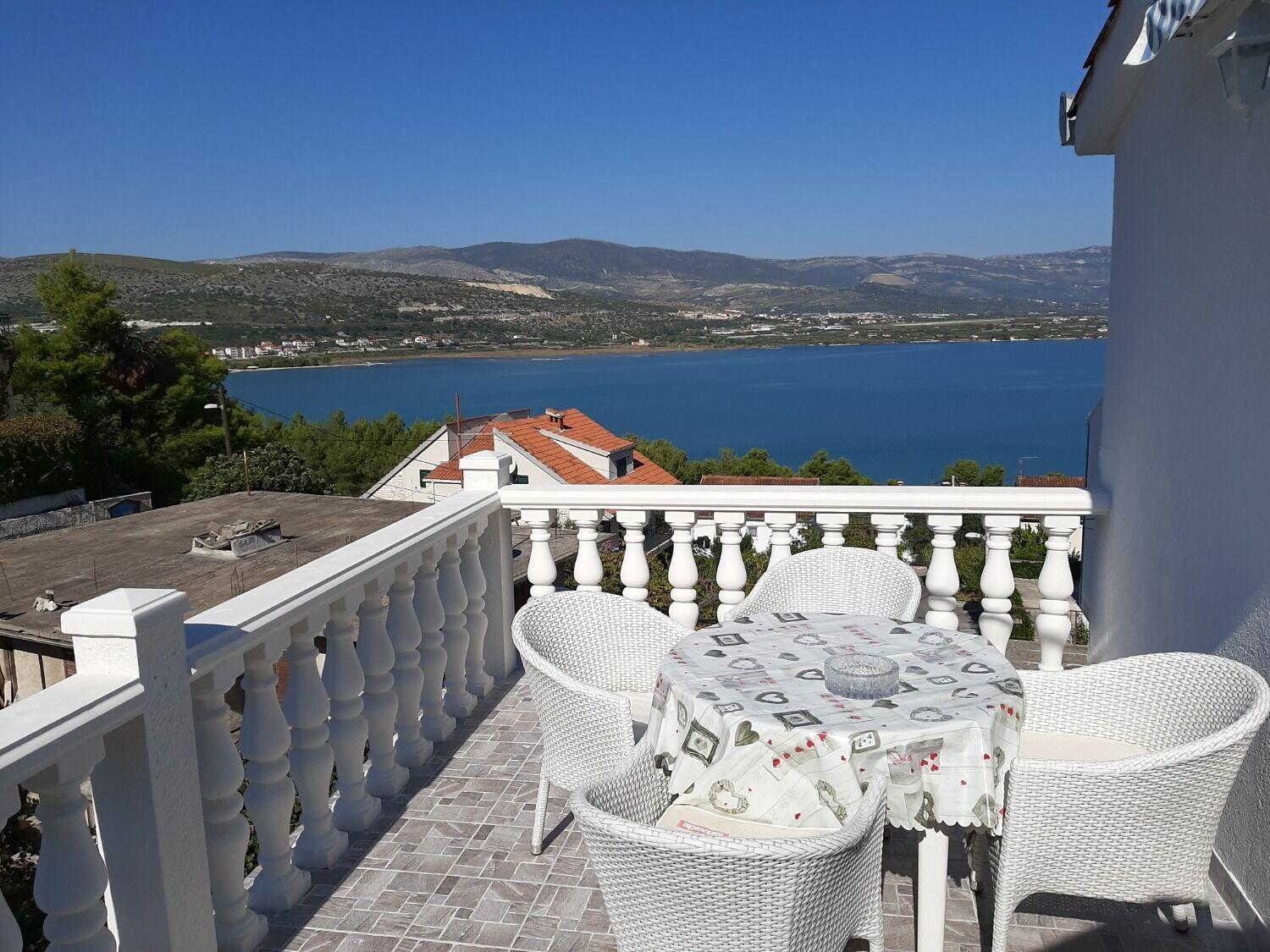 Apartments Ivica - 150M From Sea Trogir Ngoại thất bức ảnh