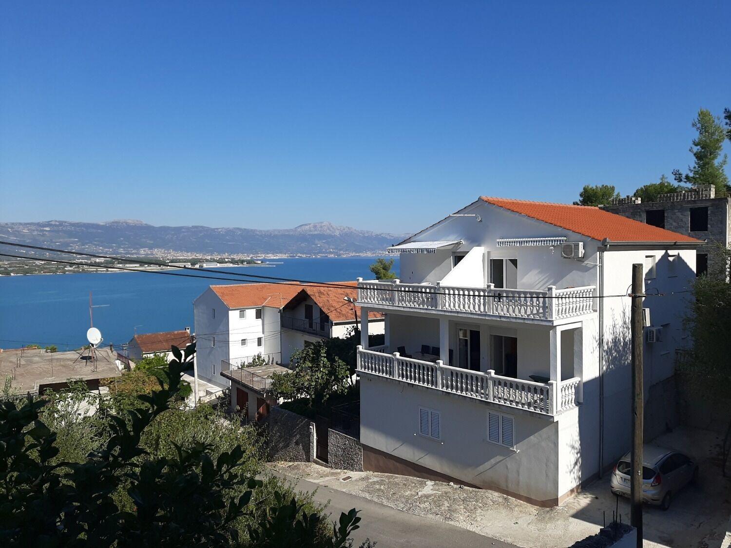 Apartments Ivica - 150M From Sea Trogir Ngoại thất bức ảnh