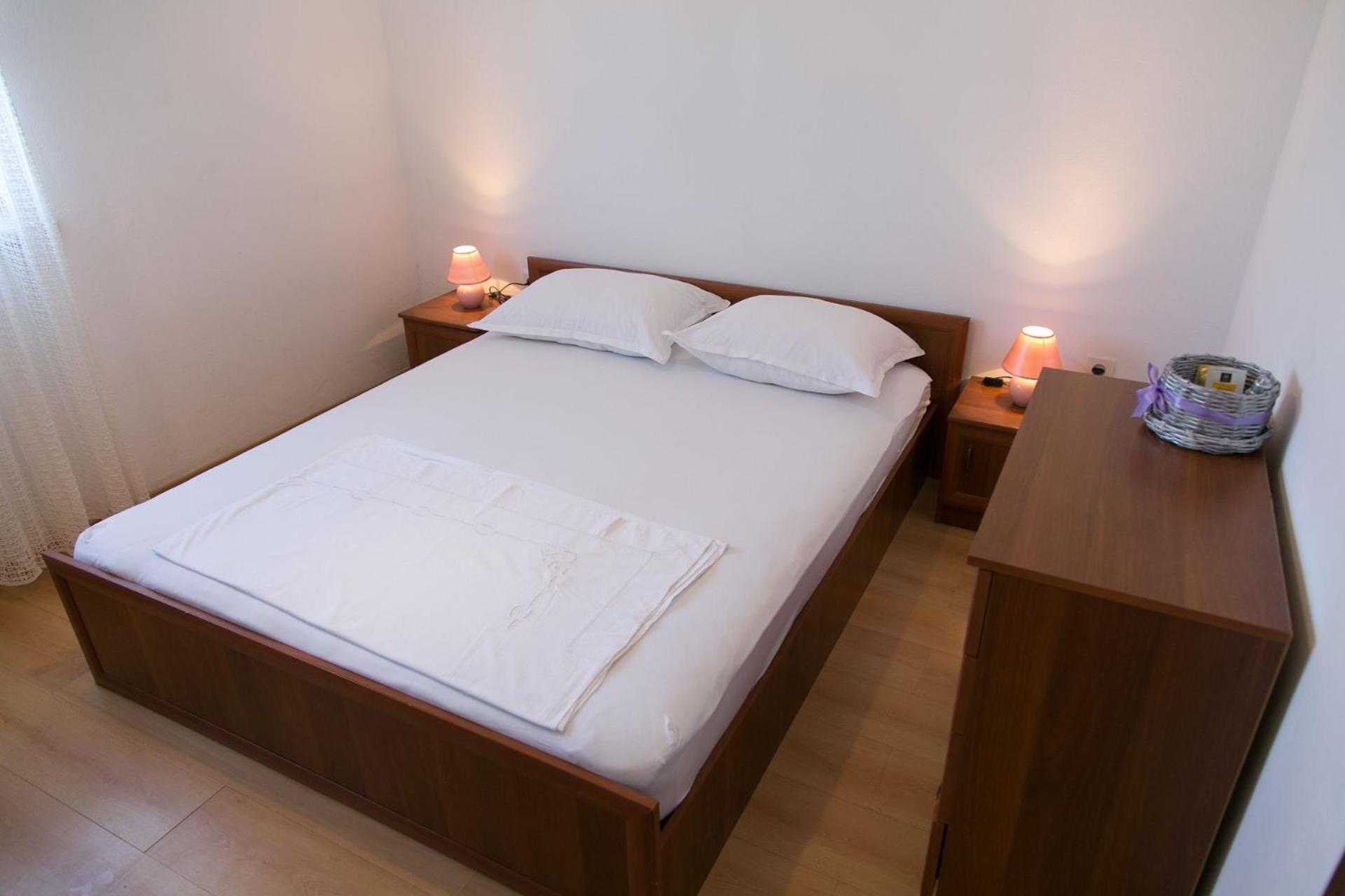 Apartments Ivica - 150M From Sea Trogir Ngoại thất bức ảnh