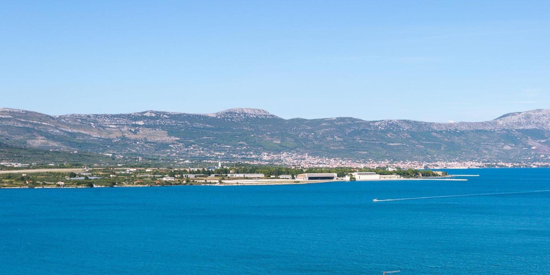 Apartments Ivica - 150M From Sea Trogir Ngoại thất bức ảnh