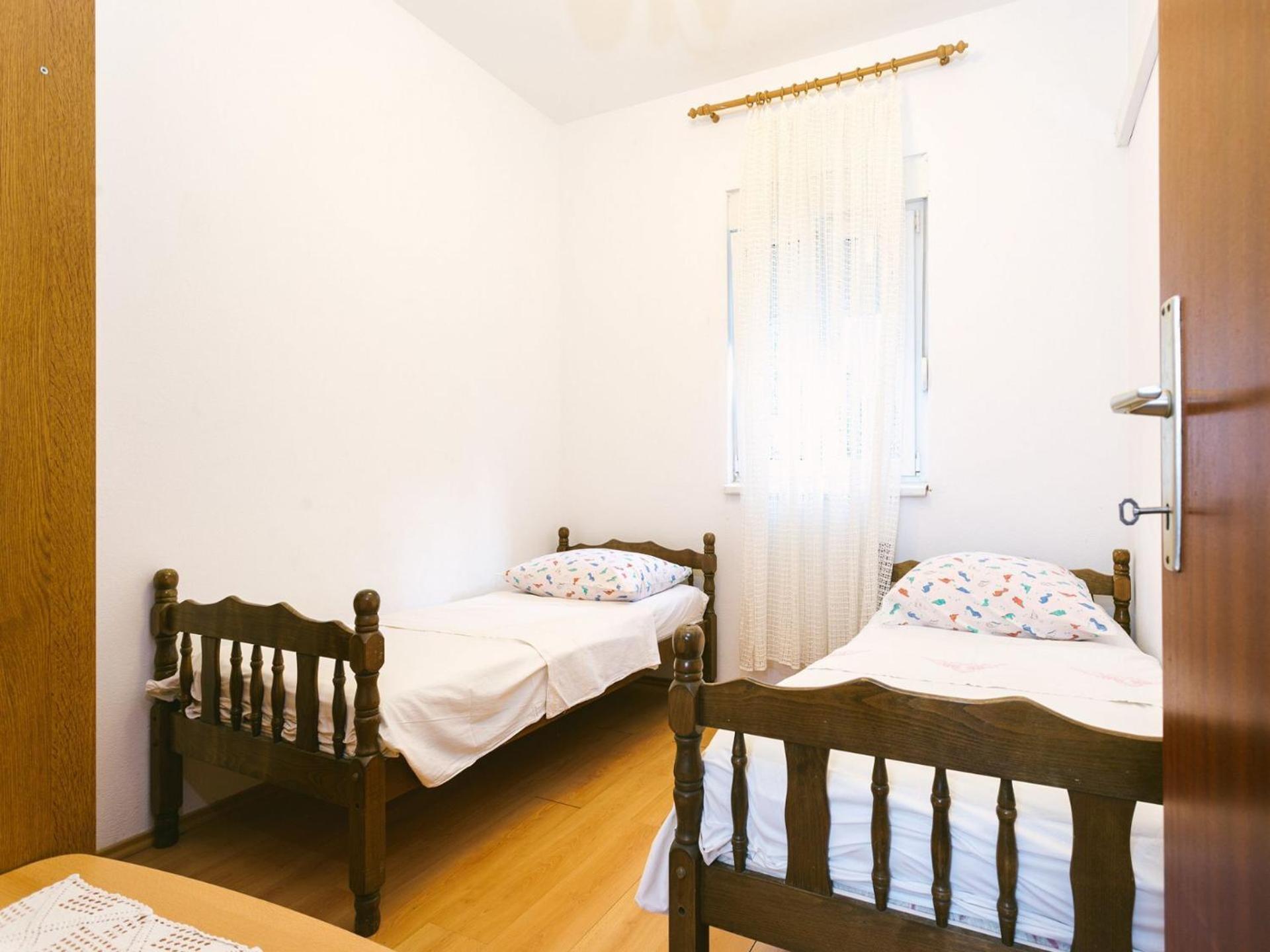 Apartments Ivica - 150M From Sea Trogir Ngoại thất bức ảnh
