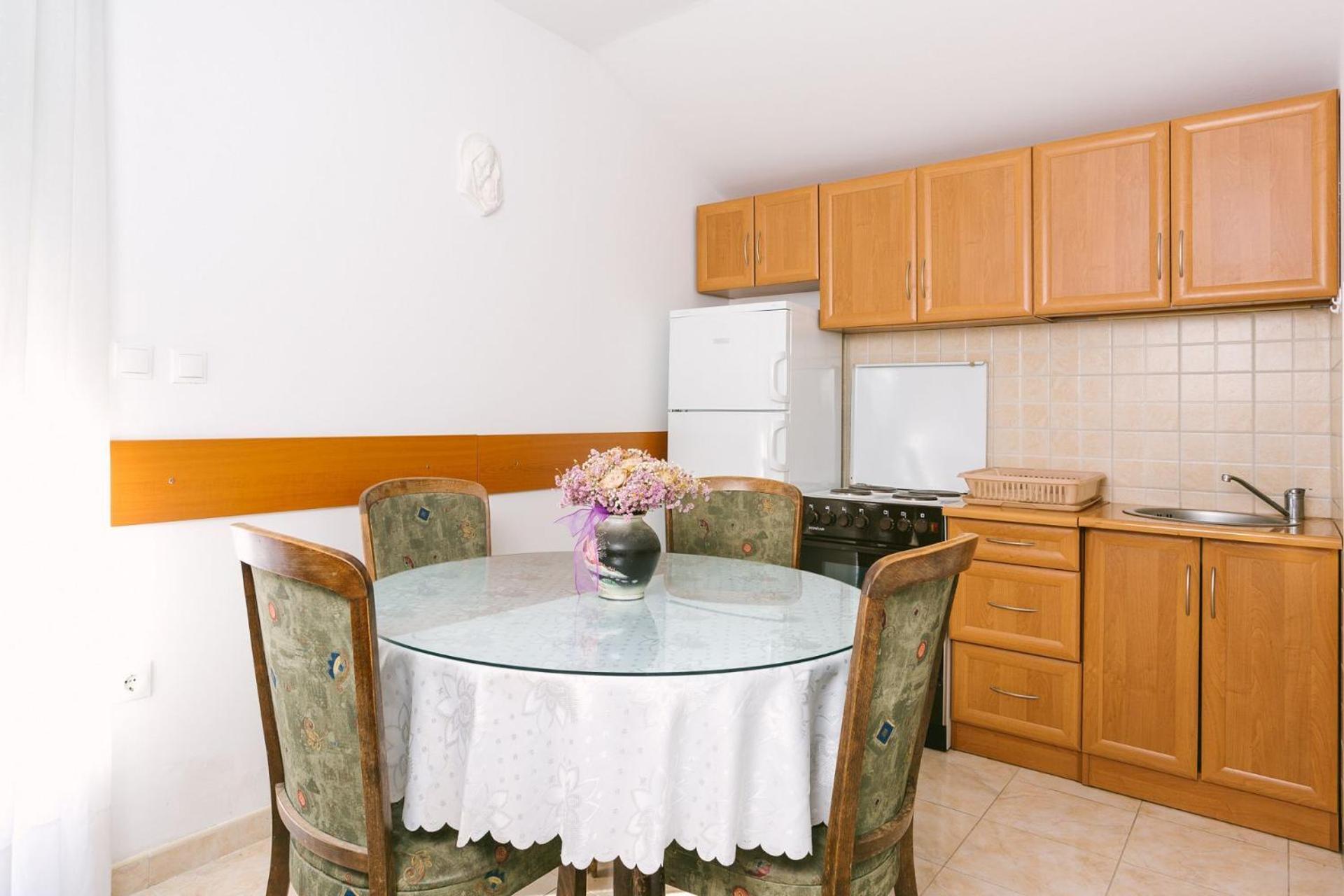 Apartments Ivica - 150M From Sea Trogir Ngoại thất bức ảnh