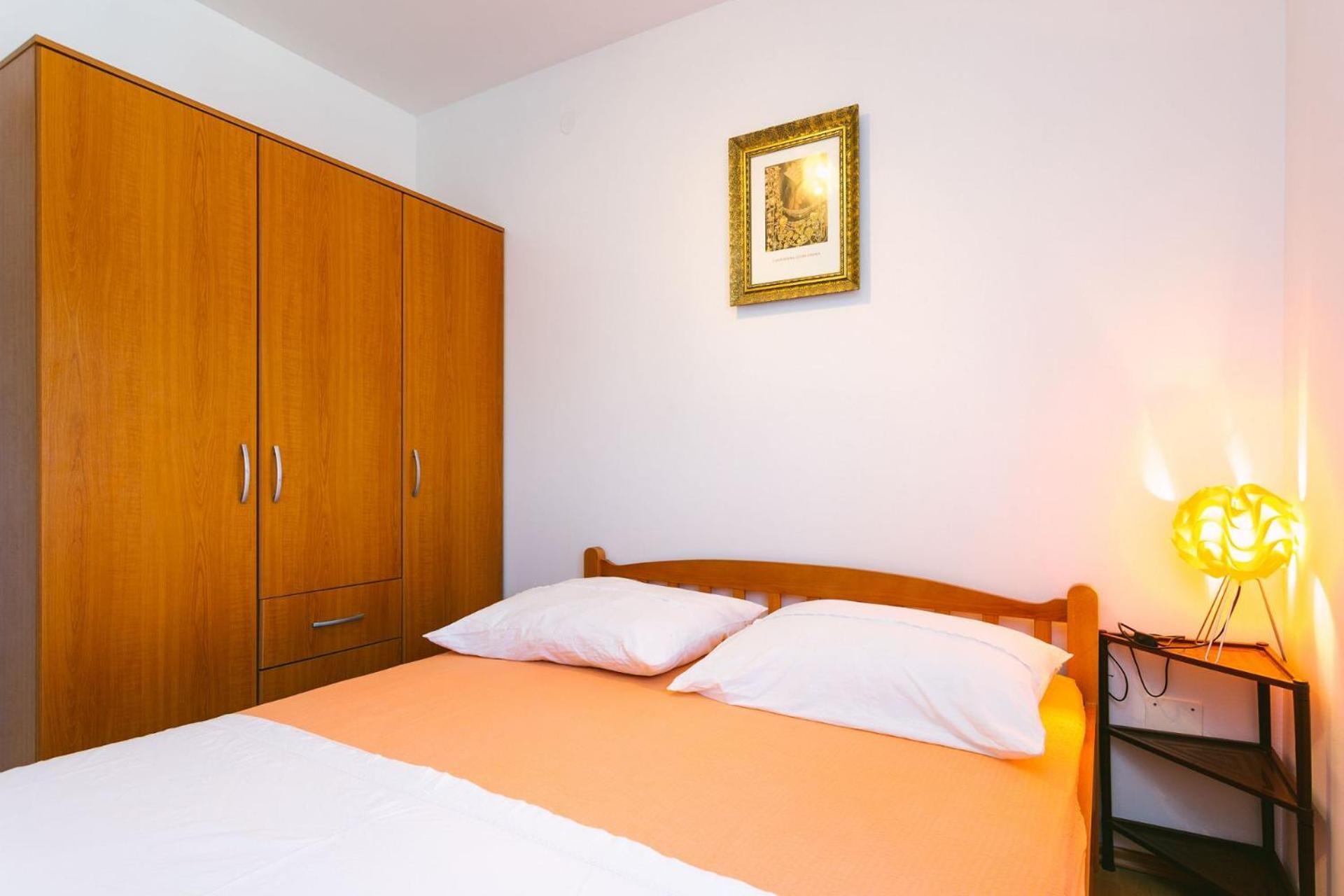 Apartments Ivica - 150M From Sea Trogir Ngoại thất bức ảnh